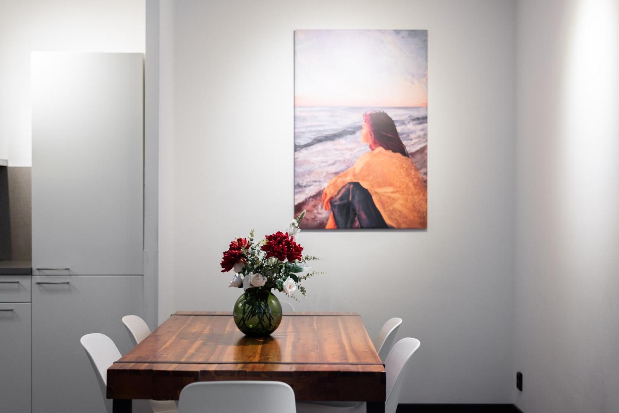 Spacious Apartments Near Karlin Square 프라하 외부 사진