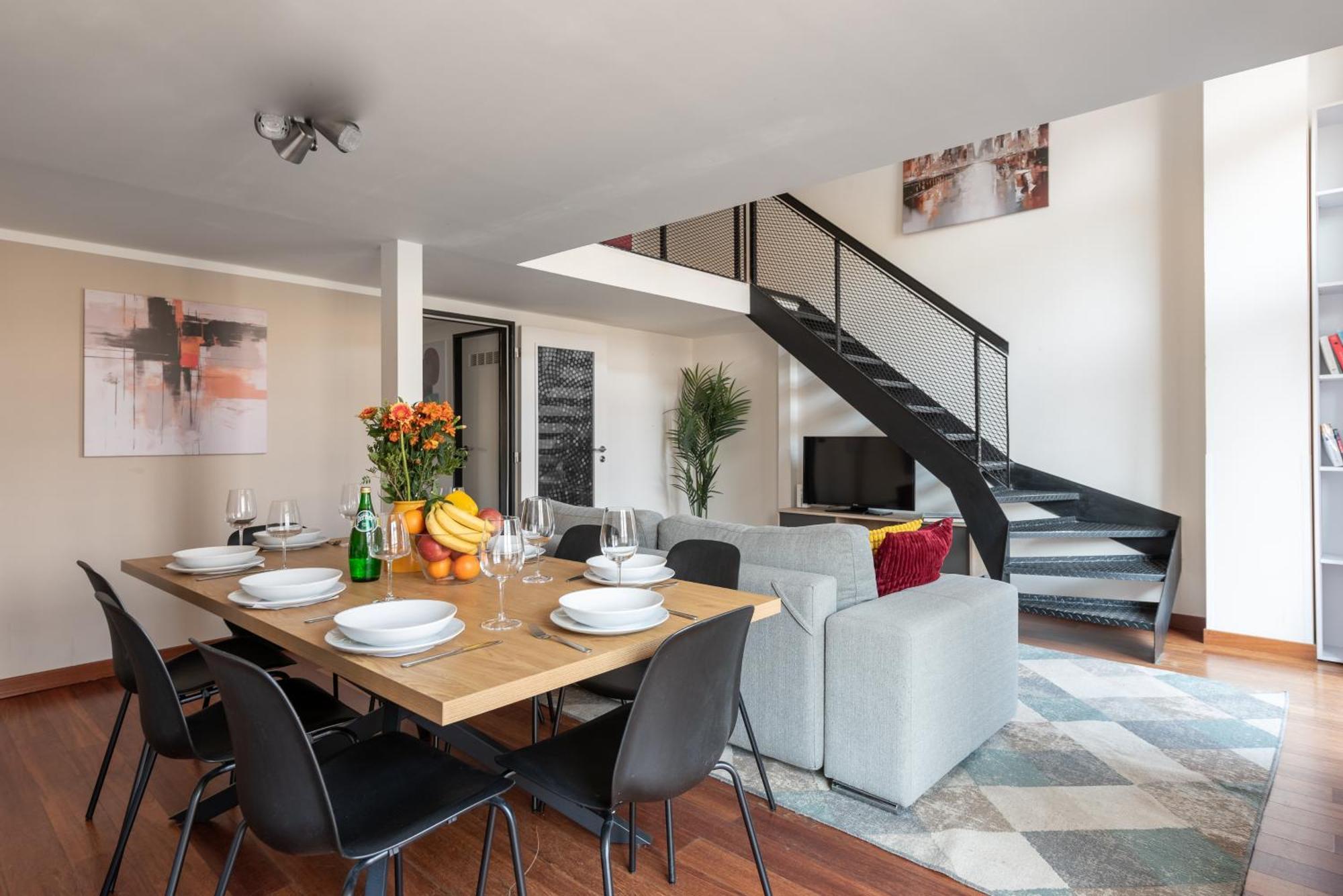 Spacious Apartments Near Karlin Square 프라하 외부 사진
